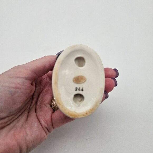 Vintage 1950s Woman Bowling Small 3.5" Figurine - Picture 5 of 6